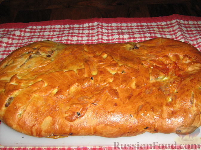 1. Осетинский пирог с сыром и картофелем