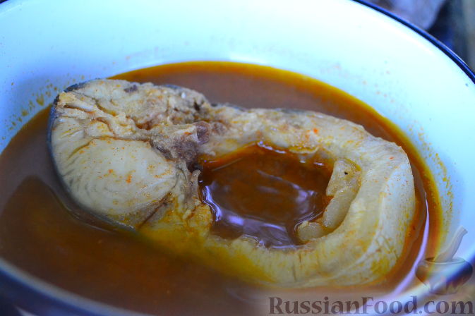 Фото к рецепту: Халасле - венгерский рыбный суп