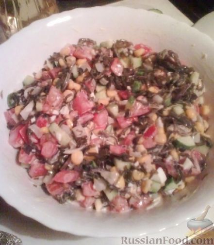 Фото к рецепту: Салат из морской капусты