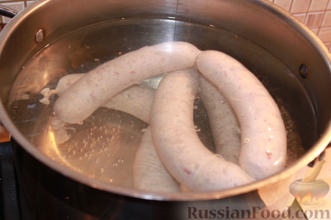 Фото приготовления рецепта: Мясо, тушенное с тыквой в сливках - шаг №6