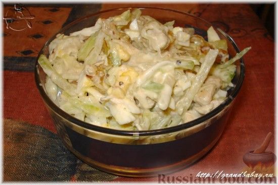 Фото к рецепту: Салат из редьки с курицей