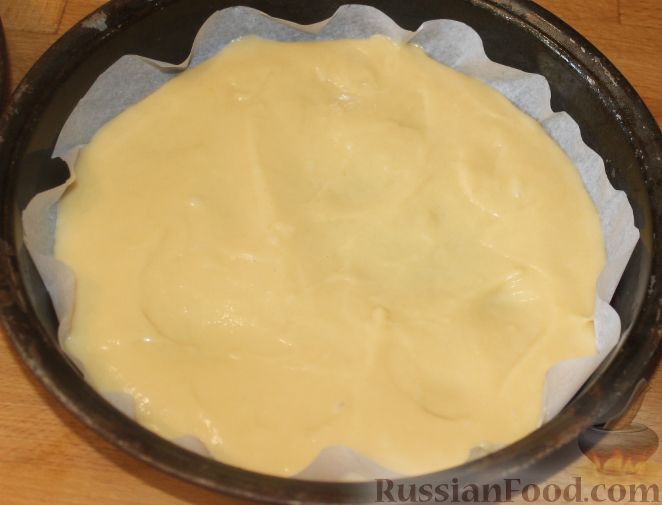 Фото приготовления рецепта: Сливочно-земляничный торт - шаг №6