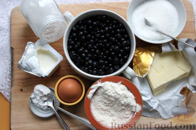 Фото приготовления рецепта: Пирог с черникой - шаг №1