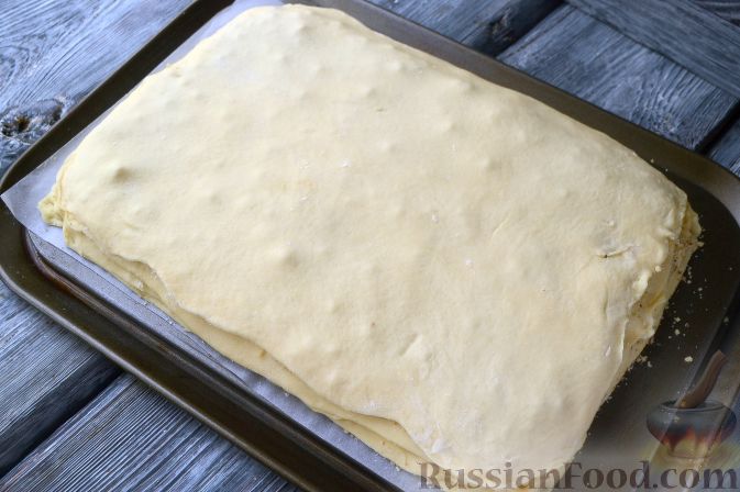 Фото приготовления рецепта: Торт "Наполеон" из теста фило с заварным кремом со сгущёнкой - шаг №2