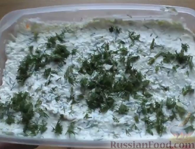 Фото приготовления рецепта: Слоеный салат из овощей - шаг №8