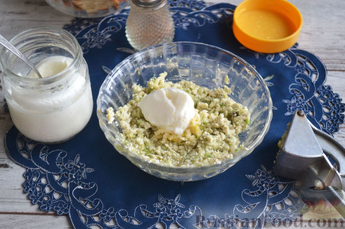 Фото приготовления рецепта: Закуска из тофу и авокадо - шаг №8