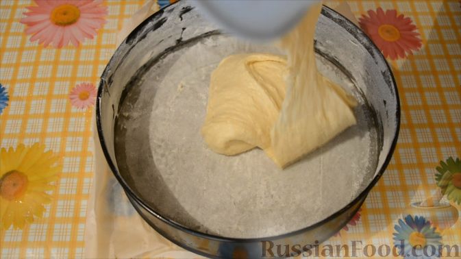 Фото приготовления рецепта: Открытый пирог с абрикосами - шаг №5