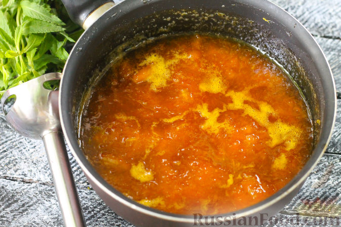 Фото приготовления рецепта: Абрикосово-апельсиновый джем (на зиму) - шаг №7