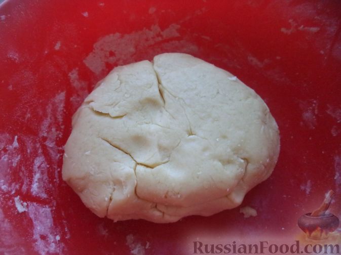 Фото приготовления рецепта: Творожный пирог с абрикосами - шаг №4