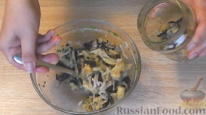 Фото приготовления рецепта: Маринованные баклажаны "Нежные" - шаг №5