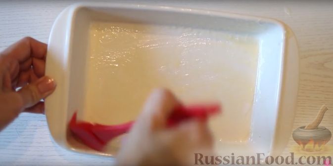 Фото приготовления рецепта: Рулет из сельди с плавленым сыром и зеленью - шаг №1