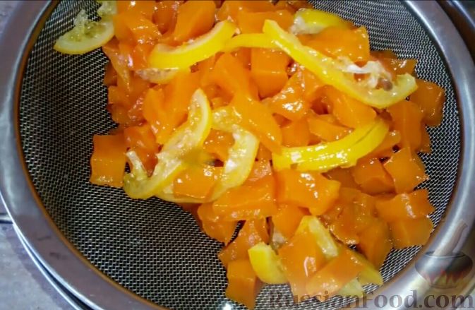 Фото приготовления рецепта: Цукаты из тыквы, с лимоном - шаг №7