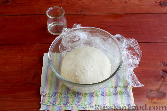 Фото приготовления рецепта: Тосканский пирог с виноградом - шаг №9