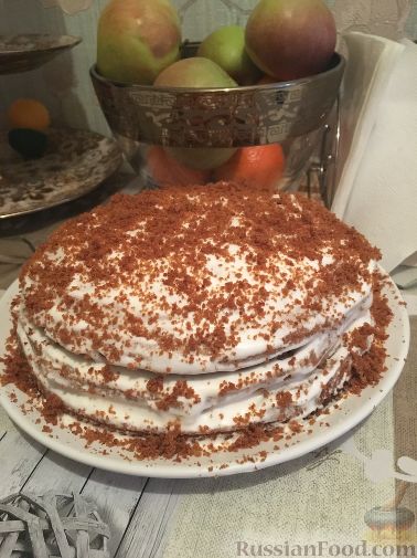 Фото к рецепту: Пирог-тортик медовый