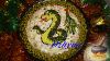 Фото к рецепту: Новогодний салат Оливье "Змейка"