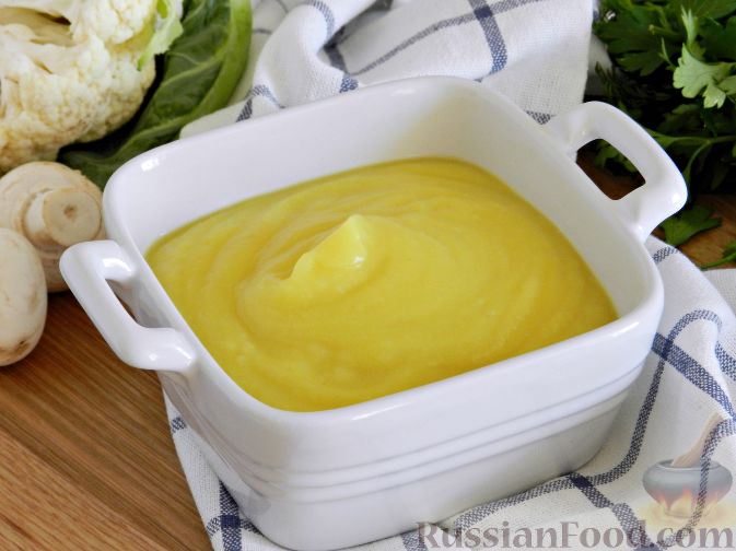 Фото приготовления рецепта: Суп-пюре из цветной капусты с шампиньонами - шаг №13