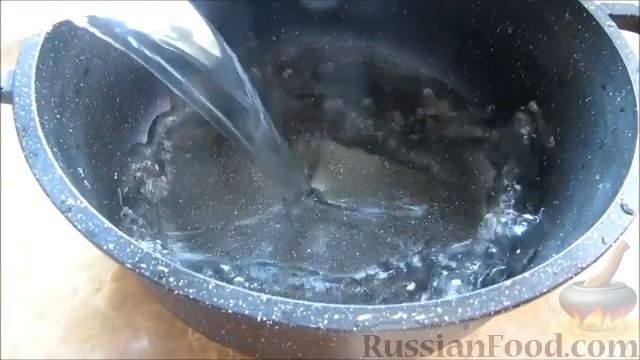 Фото приготовления рецепта: Квашеные баклажаны с капустой - шаг №4