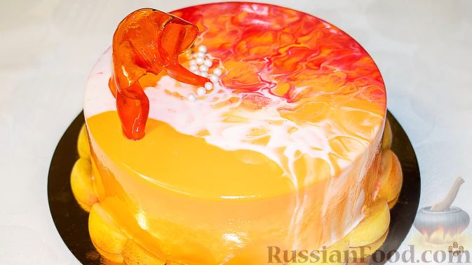 Фото приготовления рецепта: Муссовый карамельный торт c абрикосами - шаг №35
