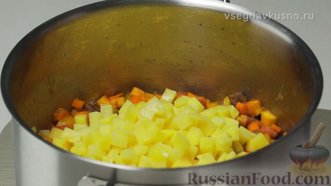 Фото приготовления рецепта: Узбекский суп Мастава - шаг №5