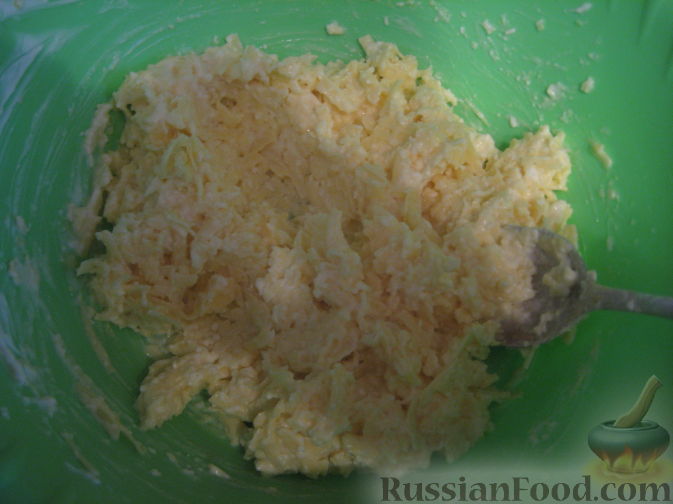 Фото приготовления рецепта: Капустный суп с рисом и сливками - шаг №7