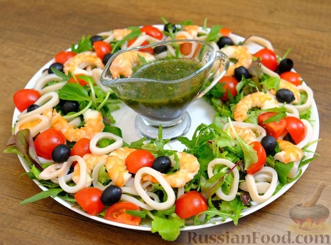 Ингредиенты для «Салат из морской капусты с кальмарами»: