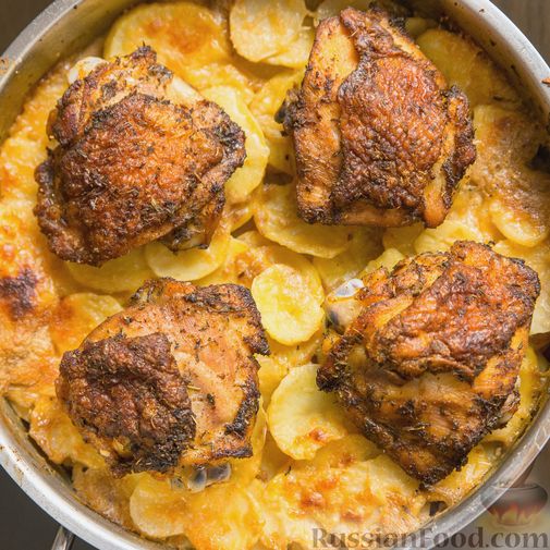 Куриные голени с картошкой в духовке в кефирном соусе - рецепт с фото пошагово