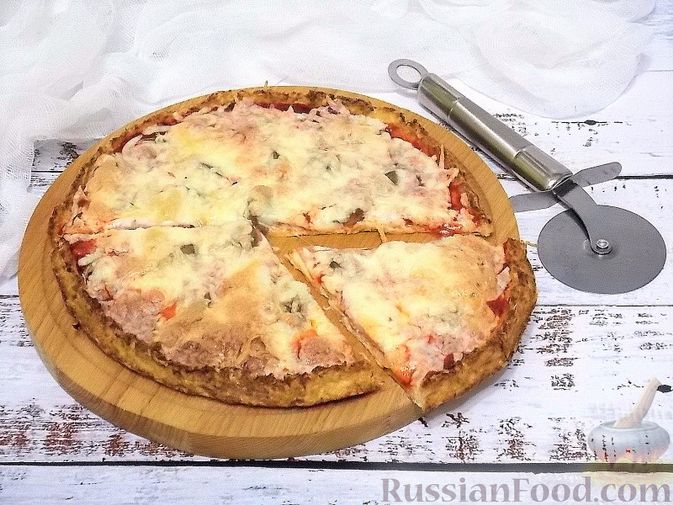 Фото к рецепту: Пицца из цветной капусты