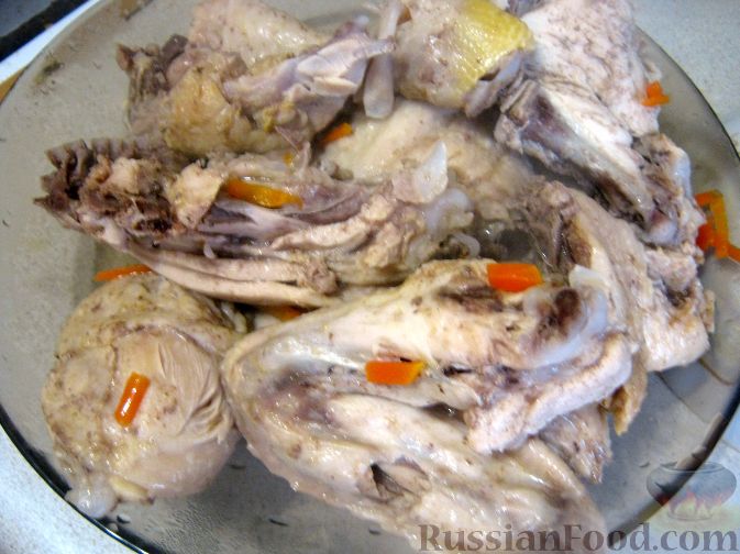 Фото приготовления рецепта: Куриный суп-лапша - шаг №10