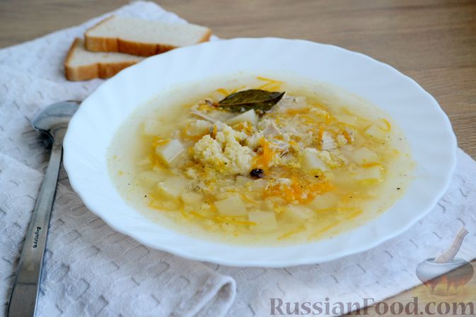 Фото приготовления рецепта: Капустный суп с рисом и сливками - шаг №4