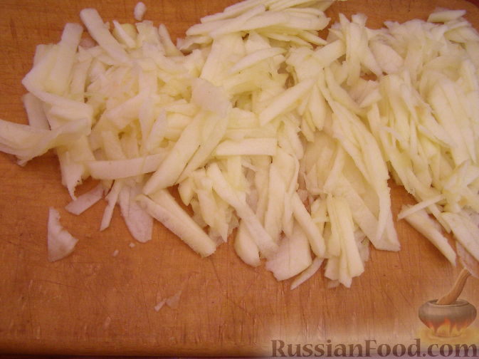 Фото приготовления рецепта: Салат с яблоком, тыквой и орехами - шаг №2