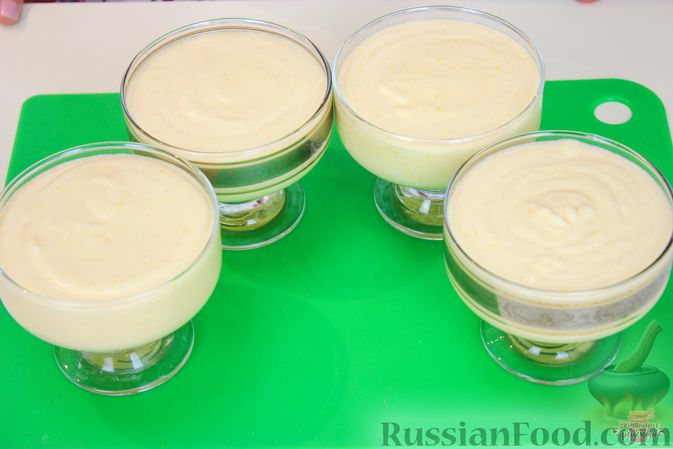 Фото приготовления рецепта: Мандариново-сливочный десерт - шаг №9