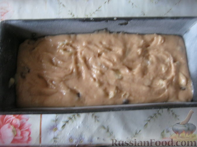 Фото приготовления рецепта: Апельсиновый кекс с бананом - шаг №5