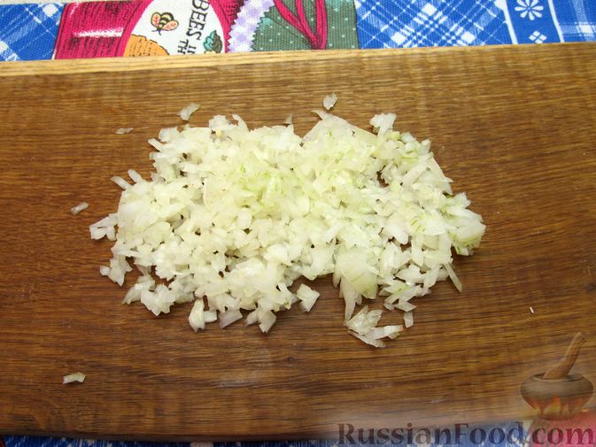 Фото приготовления рецепта: Драники из свеклы и картофеля - шаг №1
