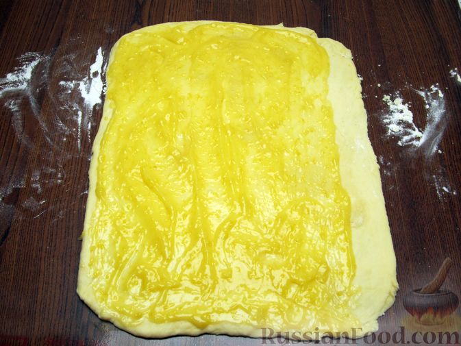 Фото приготовления рецепта: Сдобные булочки с заварным лимонным кремом - шаг №27