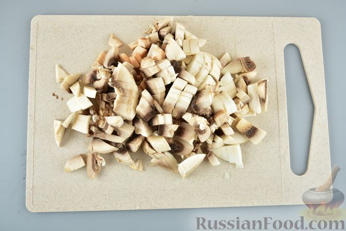Фото приготовления рецепта: Куриные зразы с грибами - шаг №3