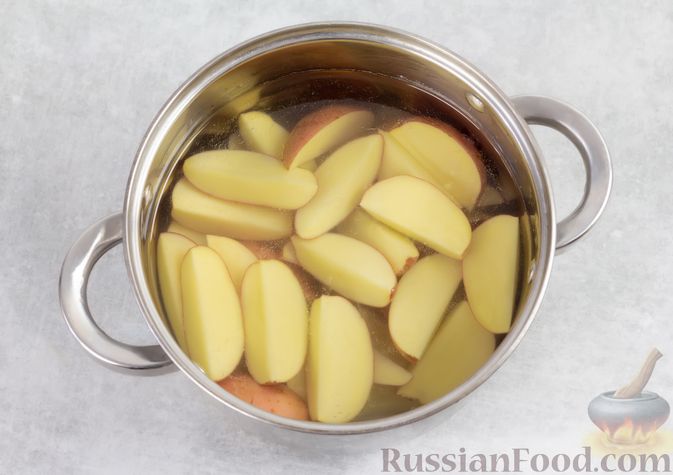 Фото приготовления рецепта: Картошка, запечённая  с семечками - шаг №3