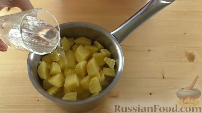 Фото приготовления рецепта: Бомбейская картошка - шаг №1