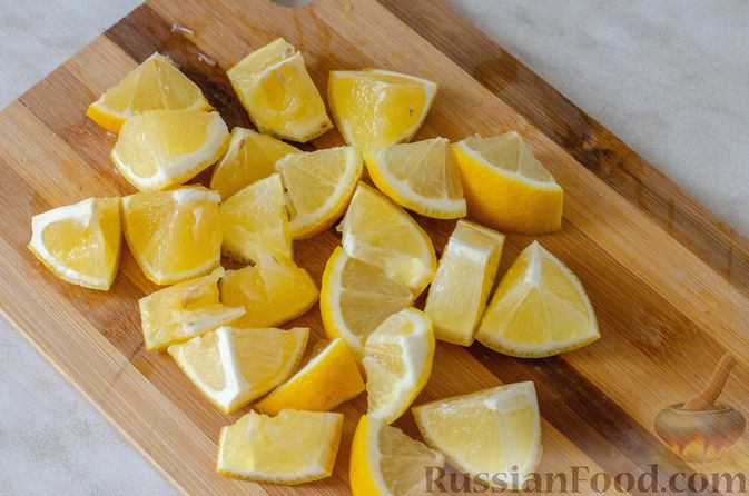 Фото приготовления рецепта: Дрожжевой пирог "Лимонник" - шаг №11