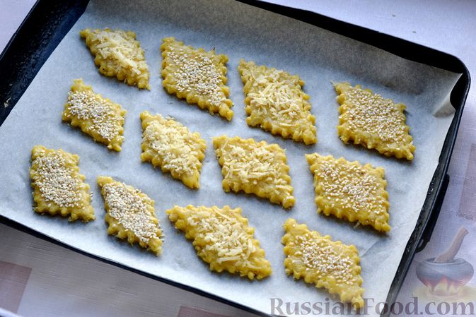 Фото приготовления рецепта: Печенье с капустой - шаг №15