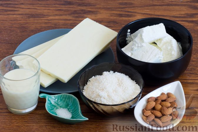 Фото приготовления рецепта: Творожно-кокосовый десерт со сгущёнкой, белым шоколадом и миндалём - шаг №1