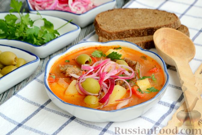 Фото к рецепту: Суп из телятины с овощами