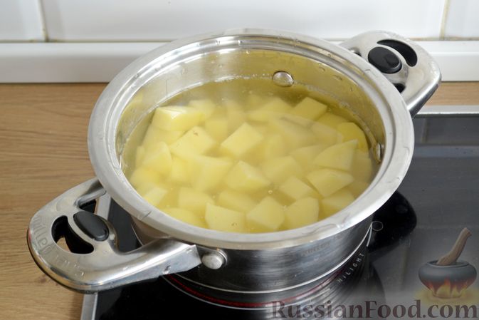 Фото приготовления рецепта: Суп из телятины с овощами - шаг №8