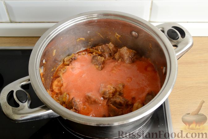 Фото приготовления рецепта: Суп из телятины с овощами - шаг №10
