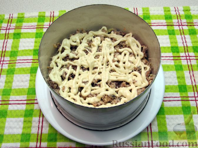 Фото приготовления рецепта: Салат "Мимоза" без картофеля - шаг №12