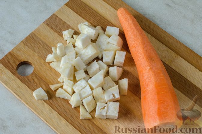 Фото приготовления рецепта: Намазка для бутербродов, из курицы с морковью и плавленым сыром - шаг №3