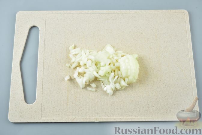 Фото приготовления рецепта: Рубленые куриные котлеты с болгарским перцем и сыром (в духовке) - шаг №4