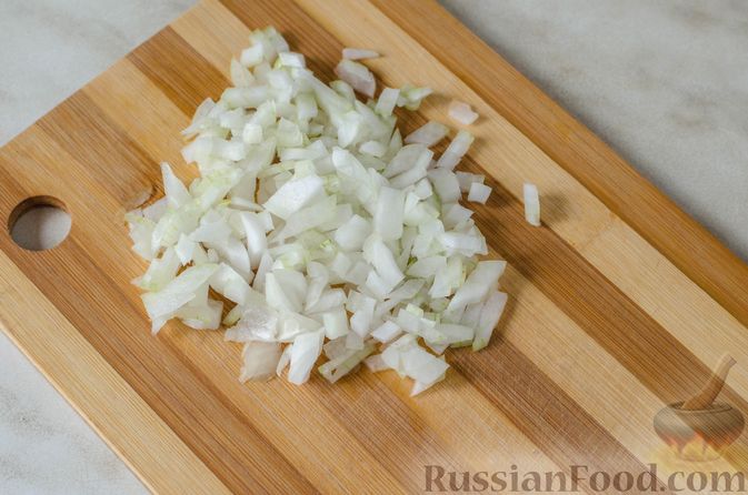 Фото приготовления рецепта: Паста с креветками в сливочно-чесночном соусе - шаг №6