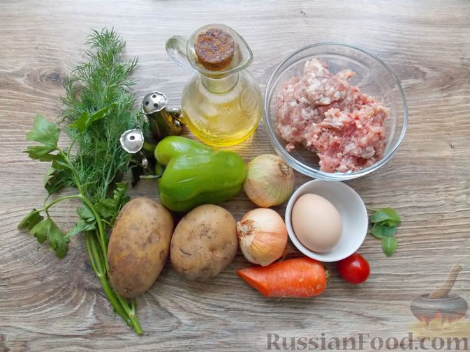 Фото приготовления рецепта: Суп с мясными фрикадельками, картофелем и сладким перцем - шаг №4