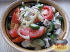 Фото к рецепту: Постный греческий салат с сыром тофу
