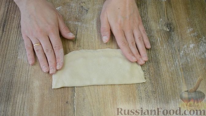 Фото приготовления рецепта: Чебуреки из заварного теста - шаг №8